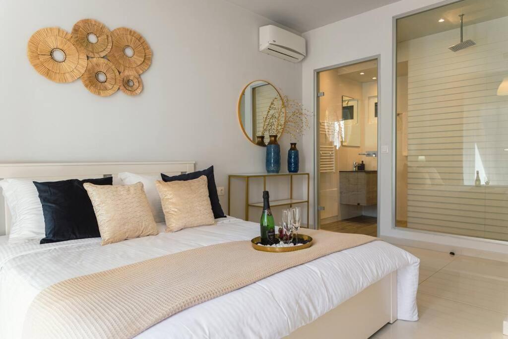 חאניה G&M Luxury Residence With Pool מראה חיצוני תמונה